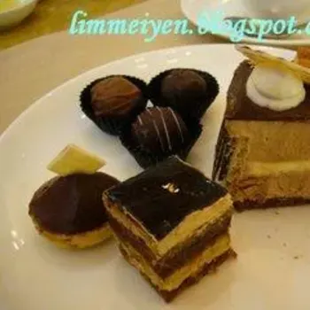 Truffles,Tiramisu,Chocolate Tart,Chocolate Mousse