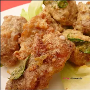Salted egg  with pork ribs with chilli and curry leaves