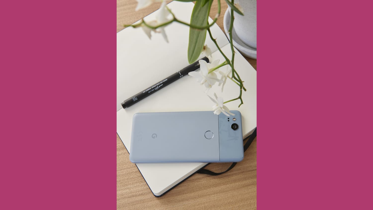 01 Softwear featuring Google Pixel 2 photo by Thomas Straub courtesy Studio Edelkoort