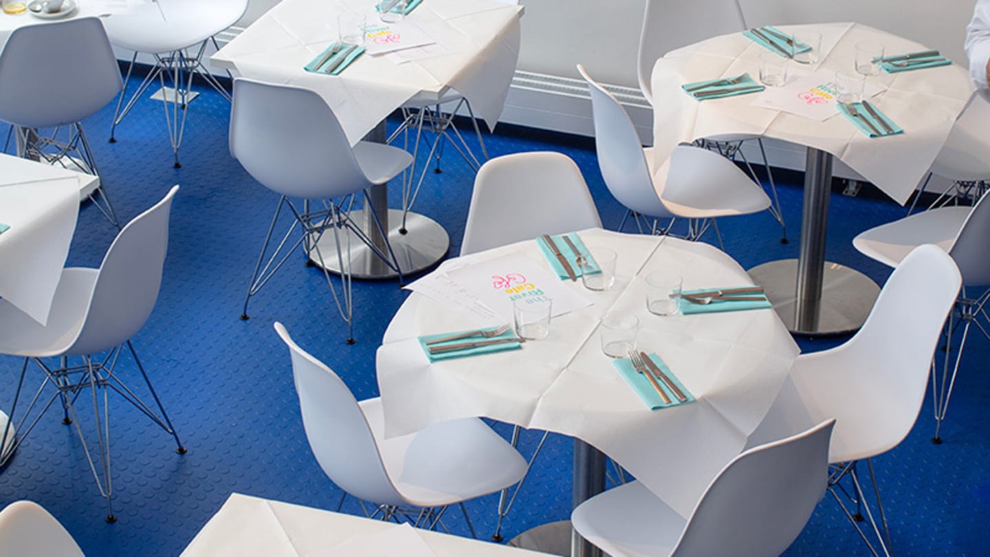 WEB The River Cafe Cafe Interior 3