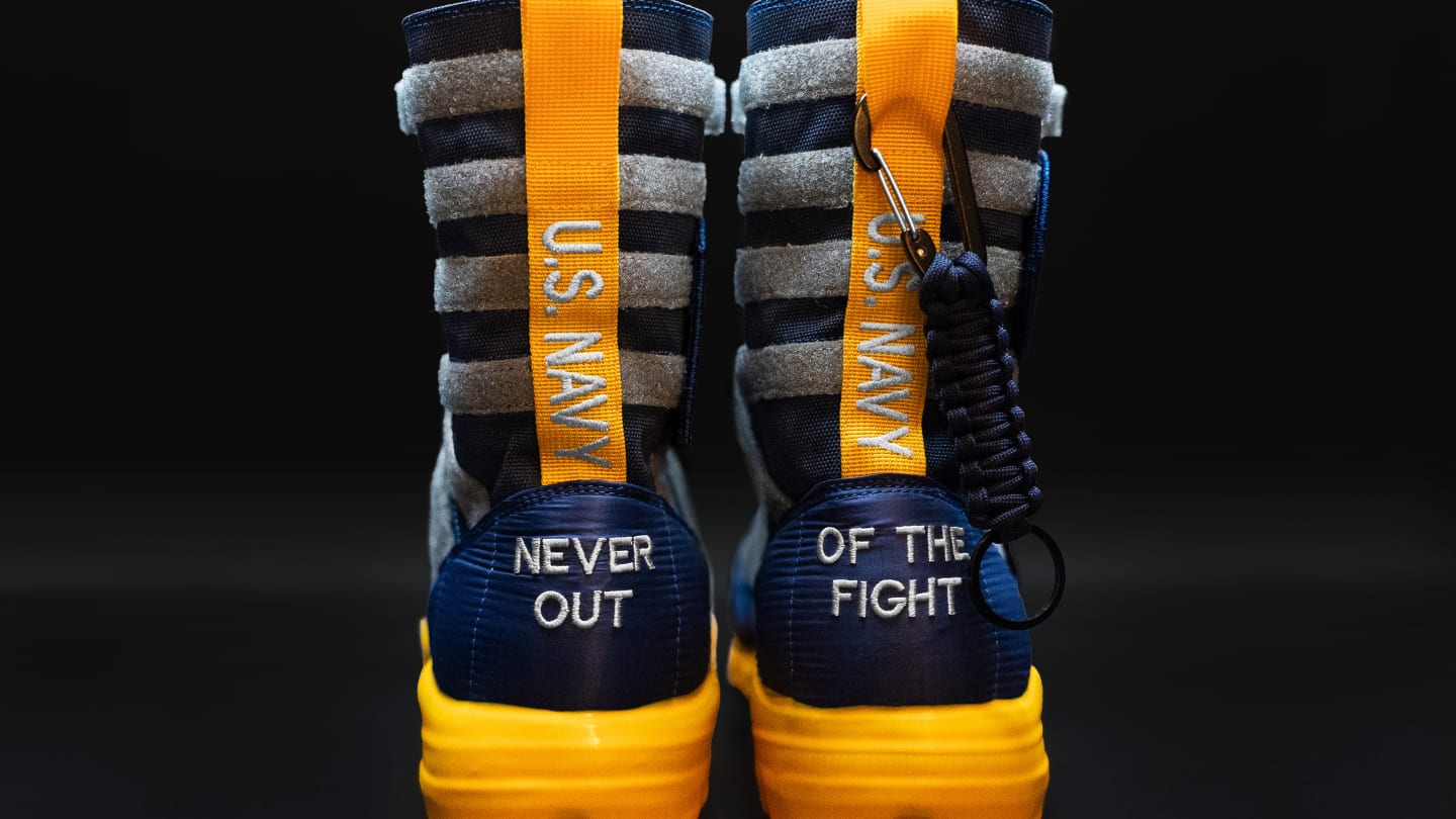 Navy SEAL Shock Drop Air Back View1