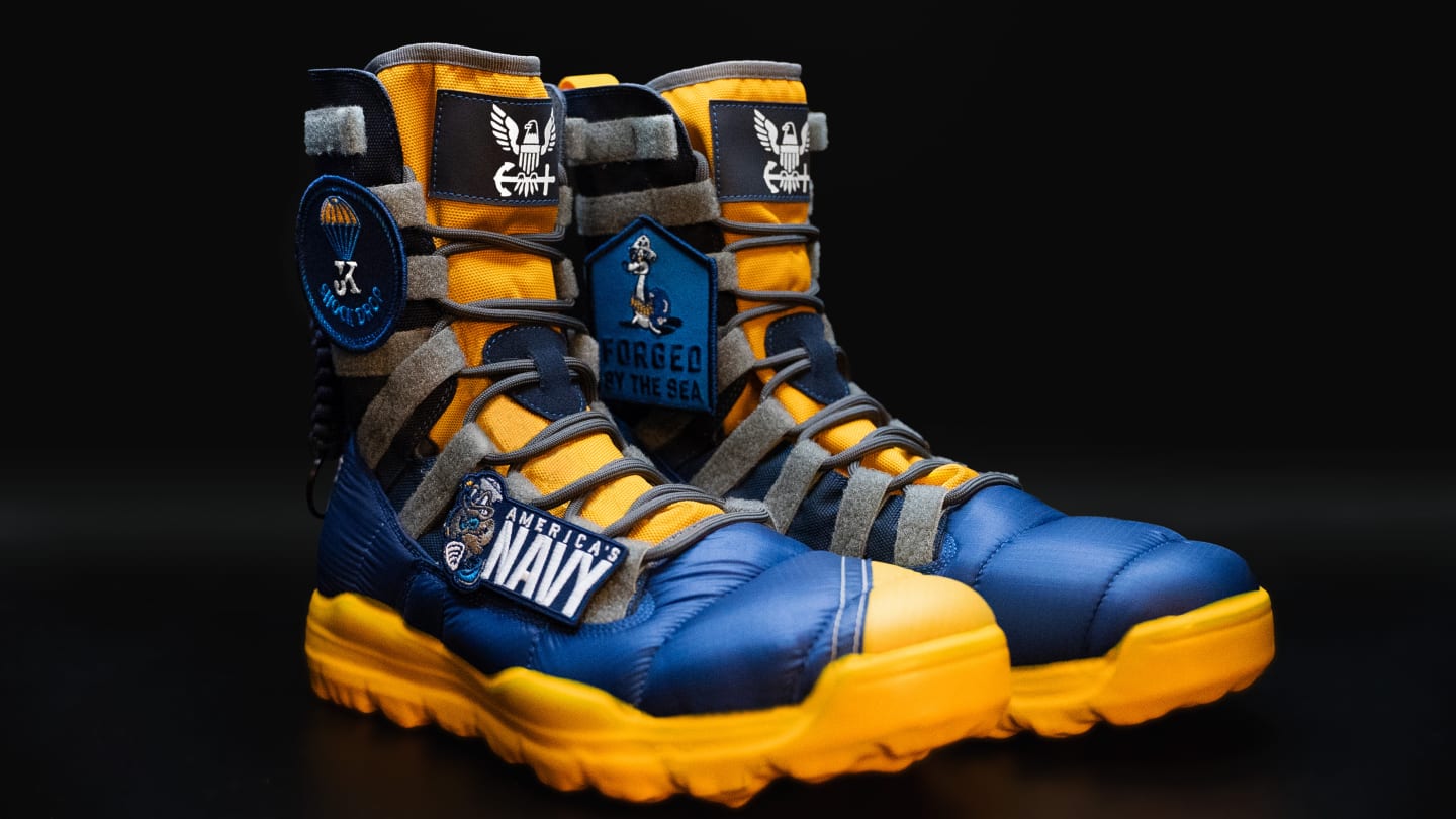 Navy SEAL Shock Drop Air Side View1