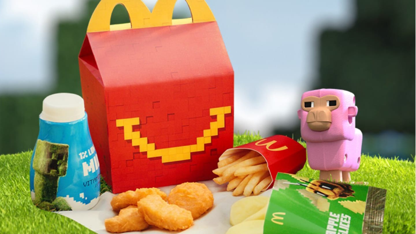 WEB A Minecraft Movie Happy Meal Image