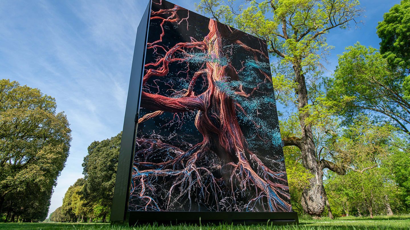 W Eb Of the Oak by Marshmallow Laser Feast at Kew Gardens c RBG Kew 6