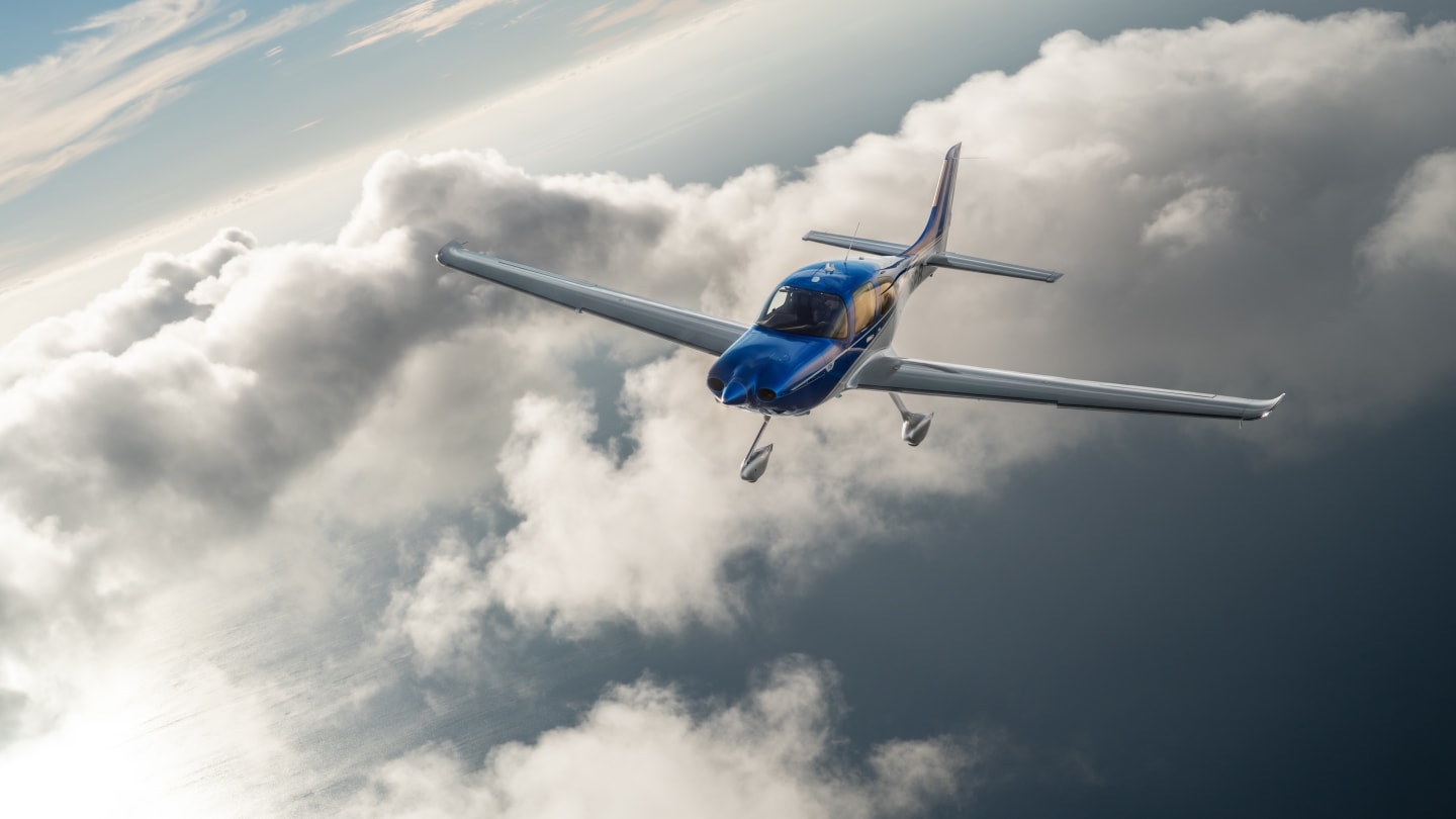 Cirrus SR Series Courtesy of Cirrus