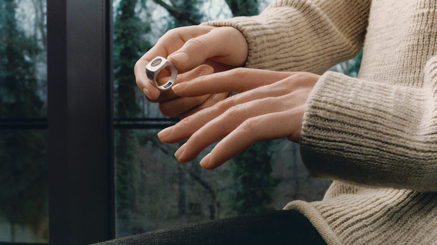Quartz concept ring. Courtesy of Modem and Retinaa