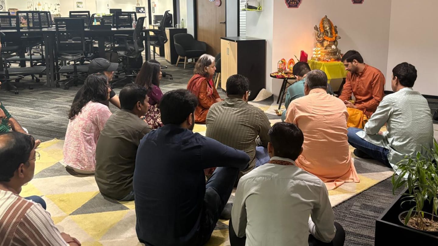 VML India Gurugram employees participating in the puja