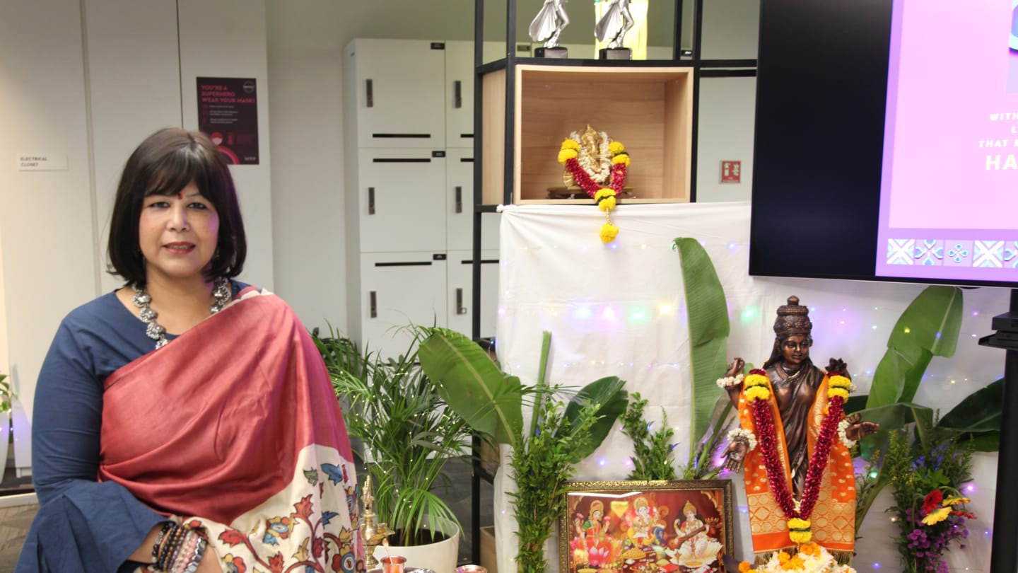 VML India CEO Babita Baruah celebrating Diwali with employees during the Diwali 2025 celebration event at the VML India office.