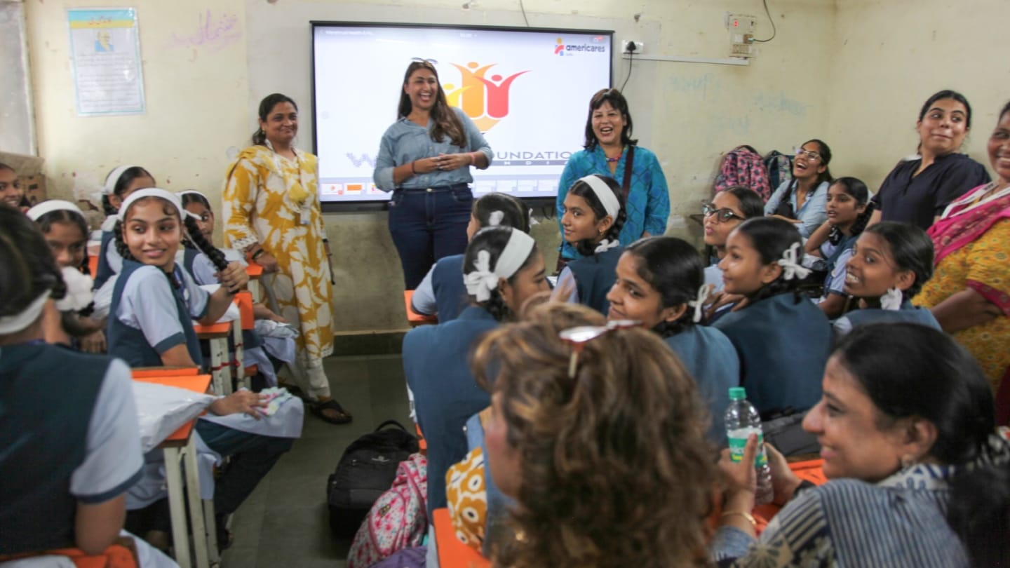 VML India CEO Babita with schoolgirls at the VML Foundation Day event.