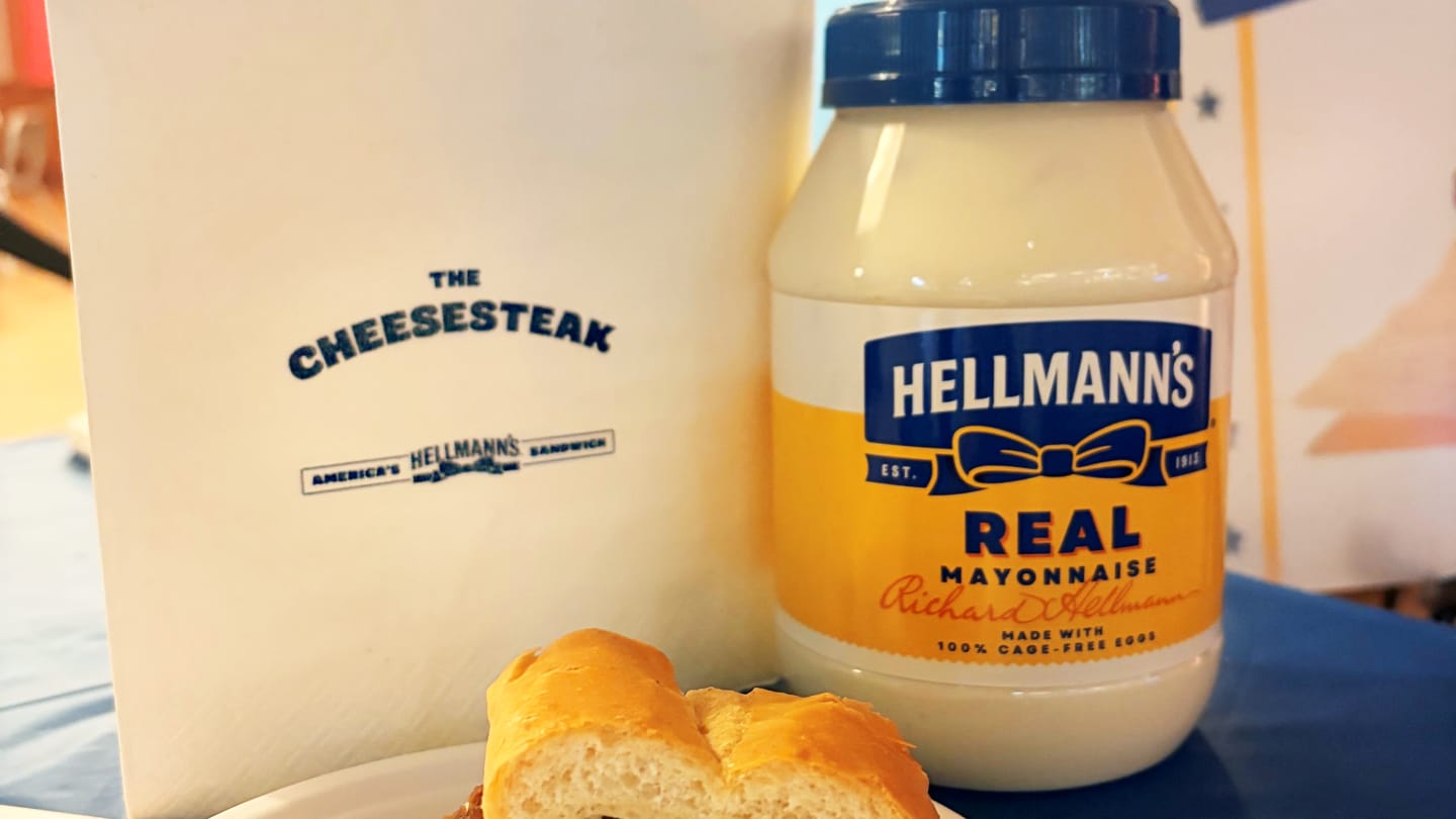 Hellmanns Smithsonian Sandwich