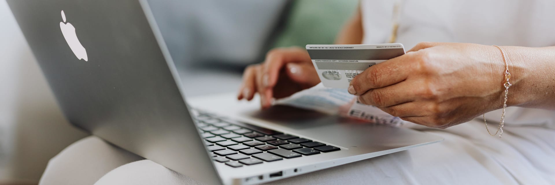 Women ecommerce 3