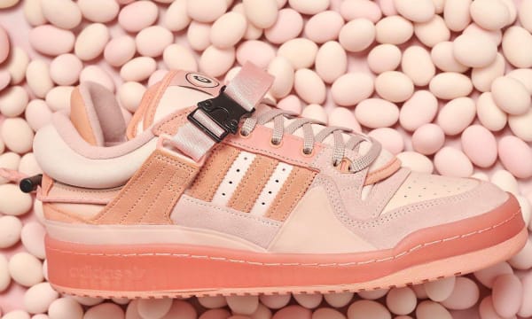 fully rose Adidas sneaker