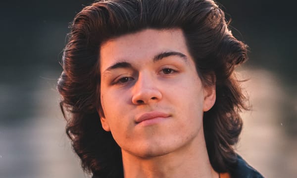 Charlie Abrams profile pic