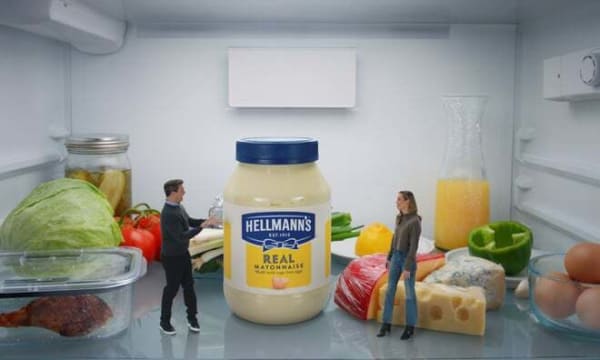 20230131 Hellmanns Teaser fridge Inside 3x2