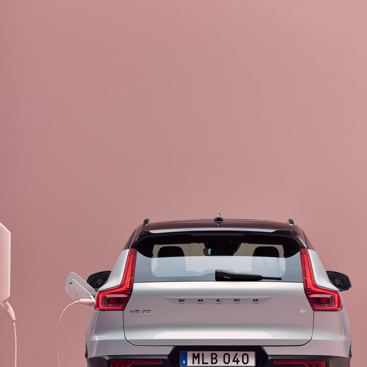Xc40 p8 2056x1157
