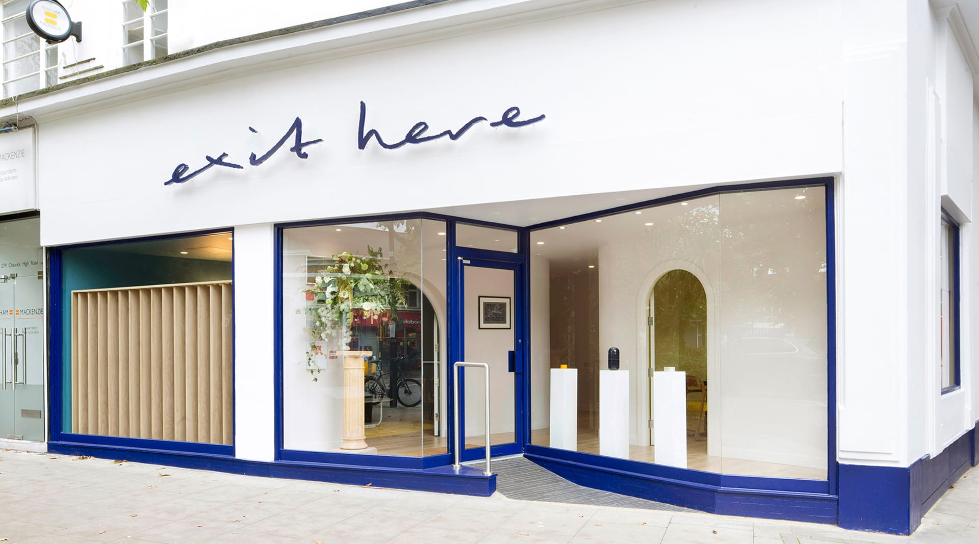 HERO Exit Here 27v3 Agnese Sanvito