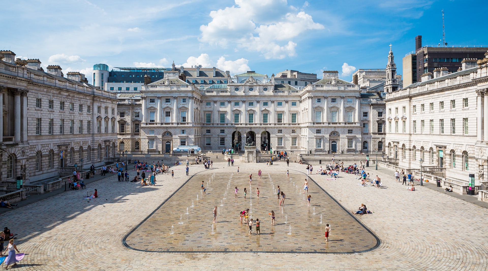 HERO The Edmond J Safra Fountain Court Somerset House Image by Kevin Meredith 361