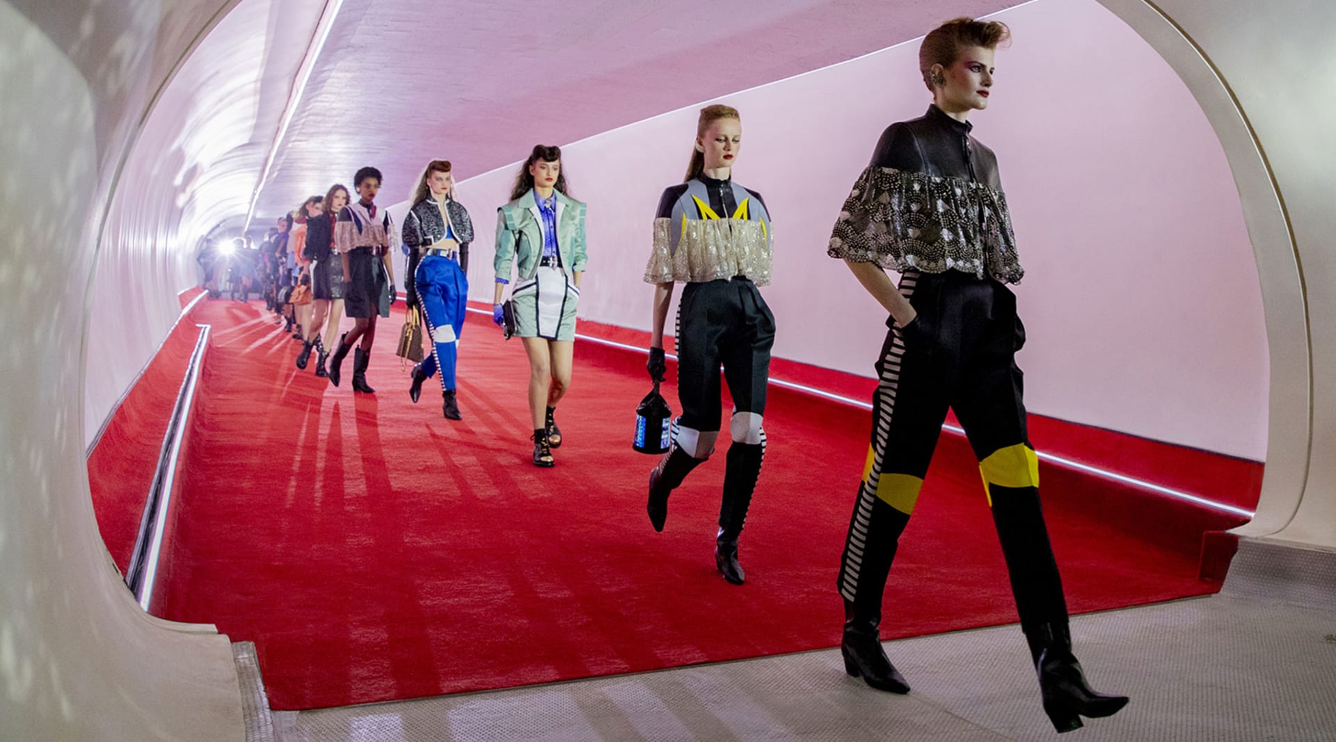 How Louis Vuitton Transformed an Abandoned JFK Terminal into a Futuristic  Fashion World