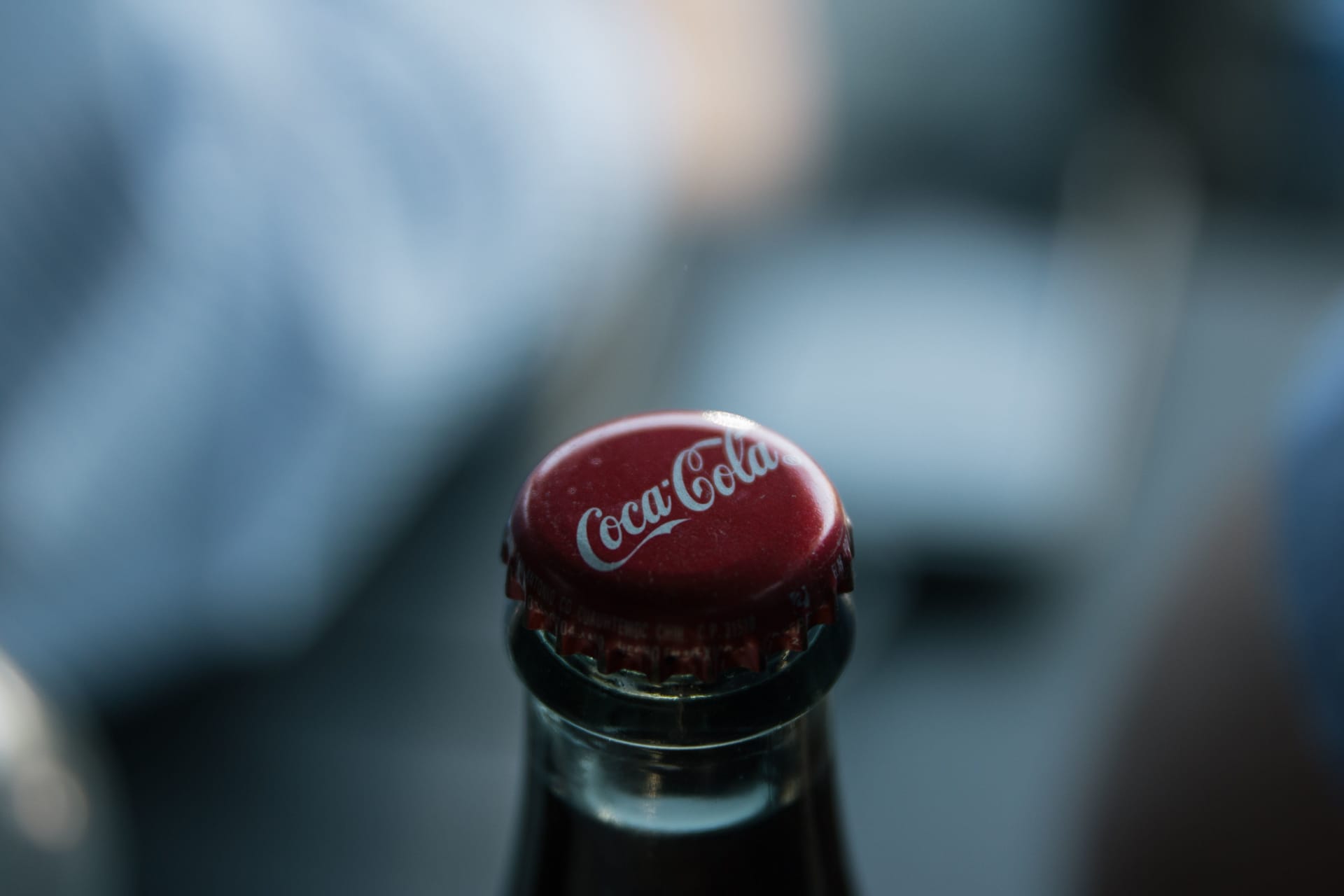 Jordan whitfield ii JY3 Jr F7s unsplash coke bottle top