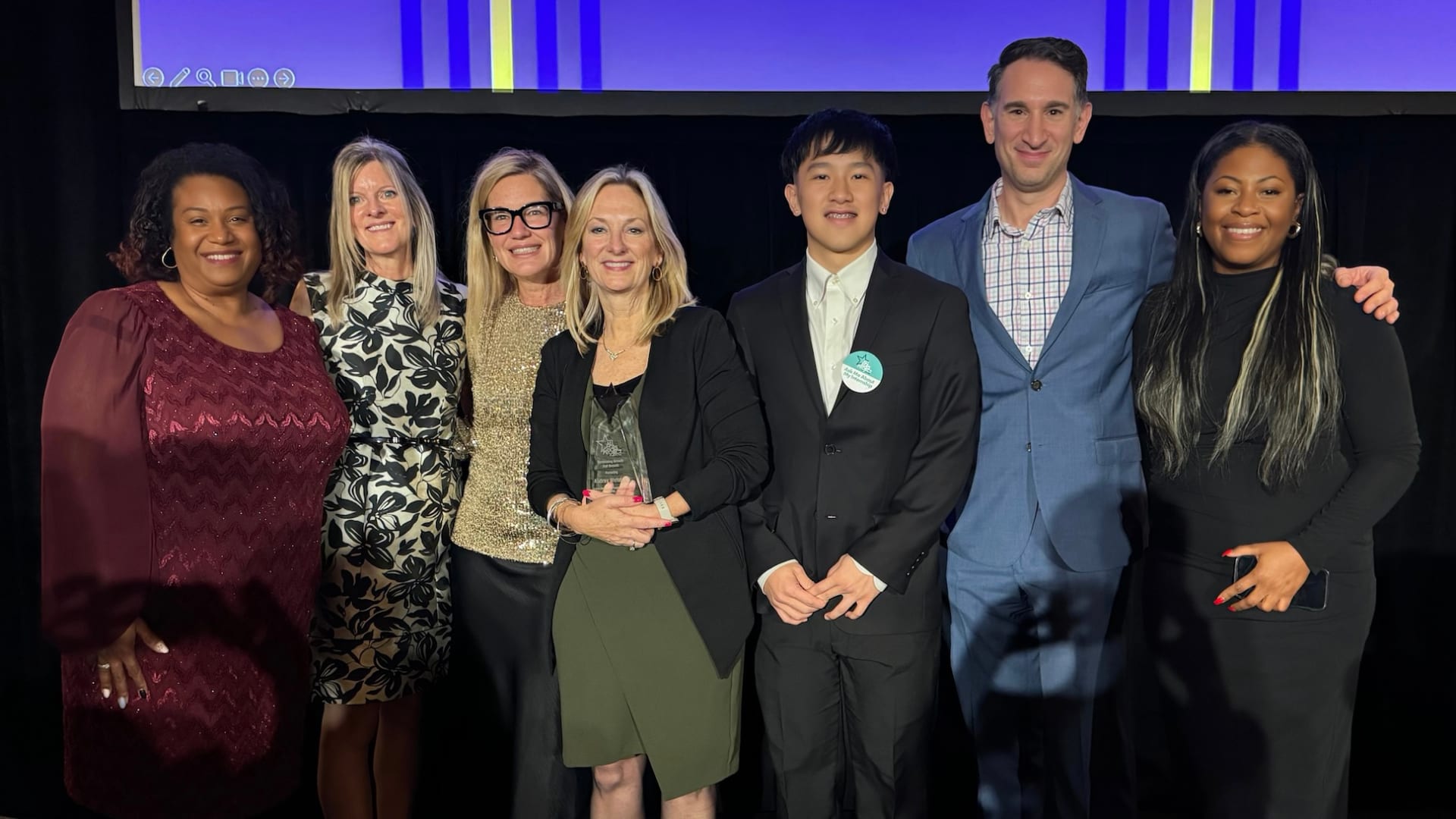 VMLs Audrey Melofchik Honored at All Stars Benefit 1 2