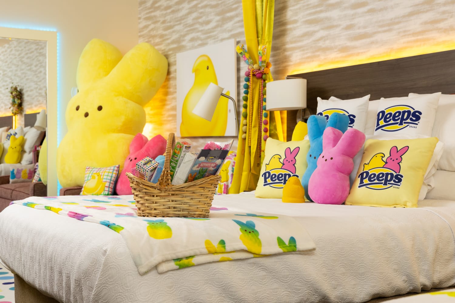 PEEPS Sweet Suite 1