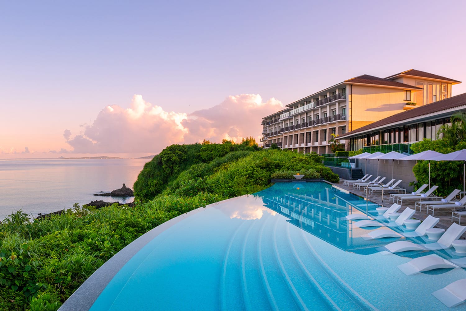 WEB Sunset Pool
