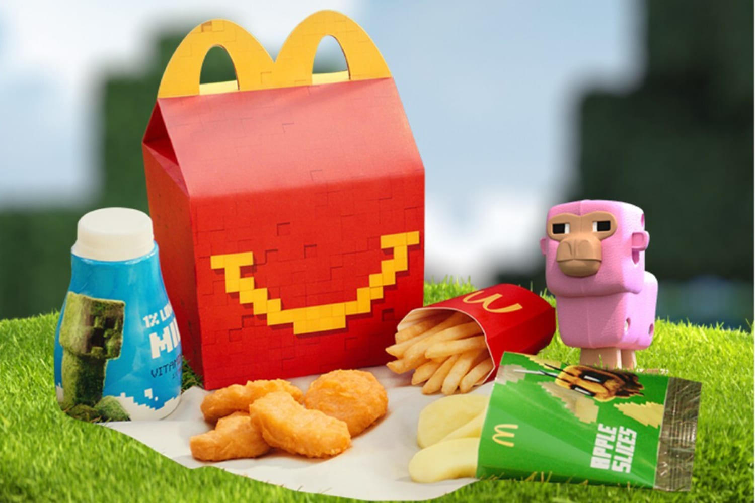WEB A Minecraft Movie Happy Meal Image