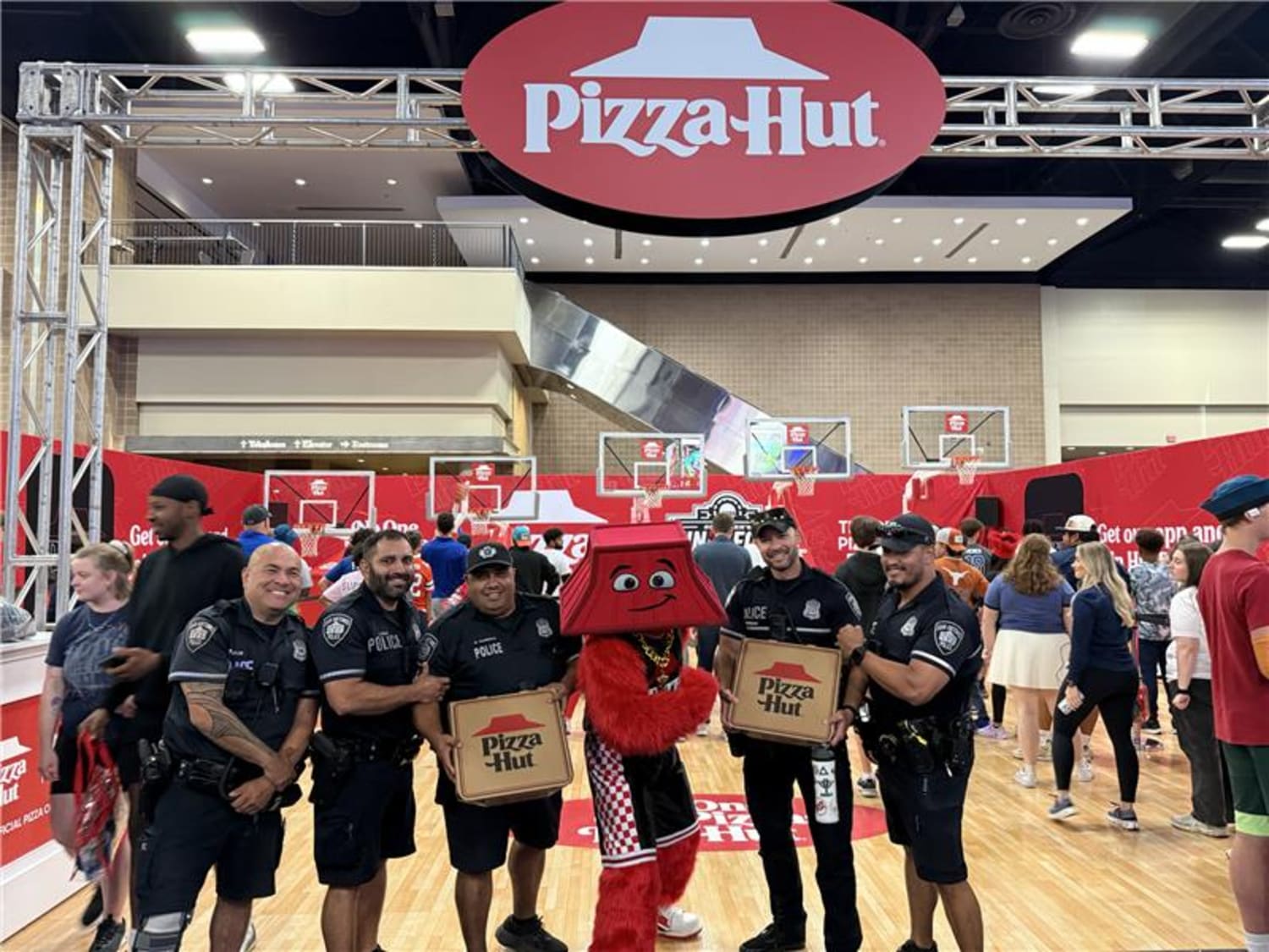 Hutty Pizza Hut3