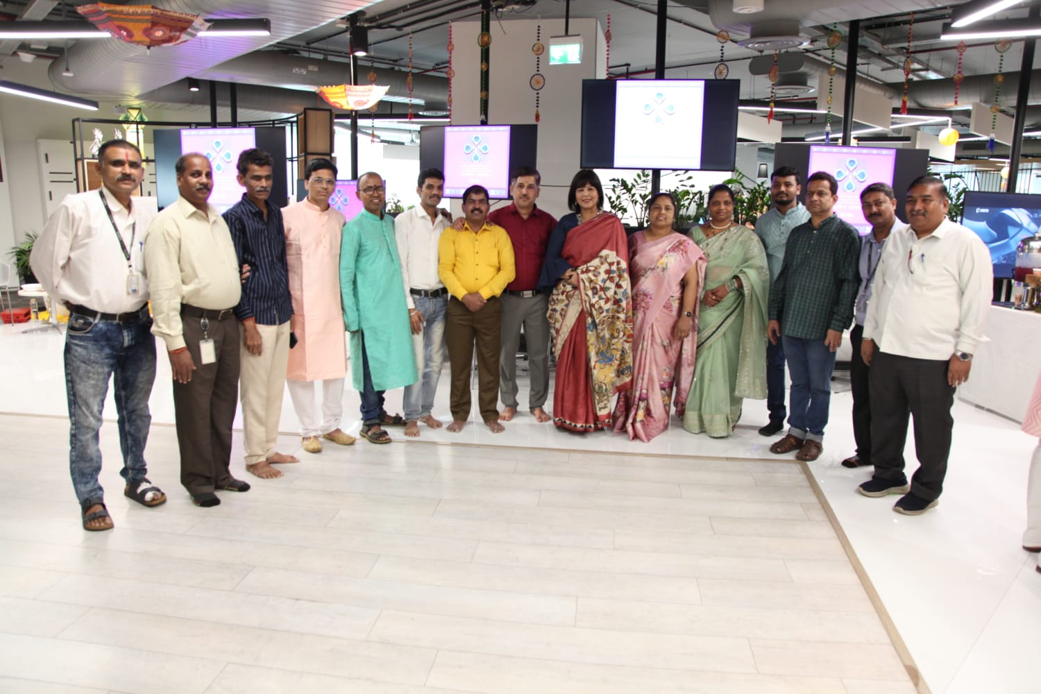VML India Mumbai employees posing together during the Diwali 2025 office celebration in festive traditional attire.