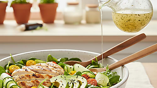 Amikor a természet ereje a tényérra kerül: Citromos-gyömbéres sült csirkesaláta