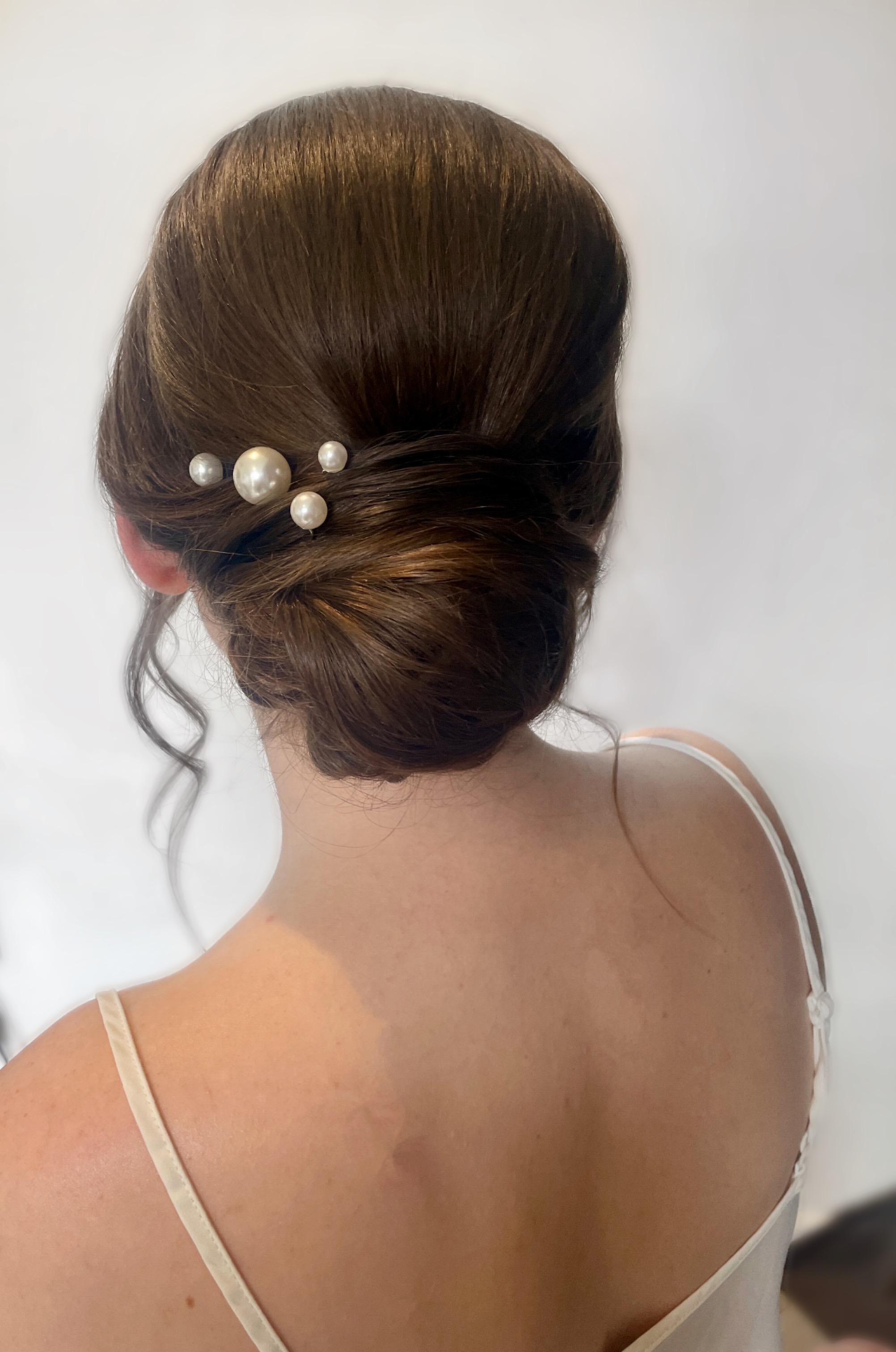 Bridal hair styling by Jenny Nicholls