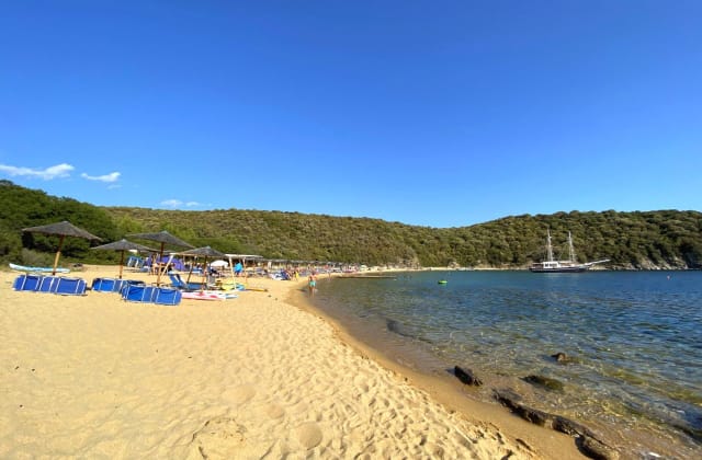Karagatsia Beach