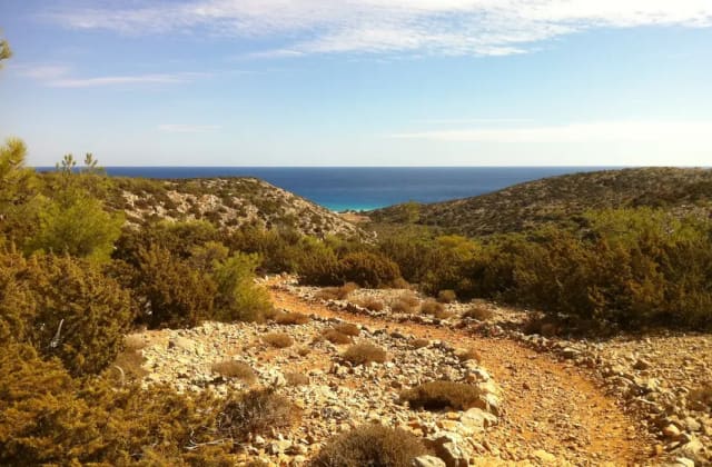 Korfos to Trypiti Hike