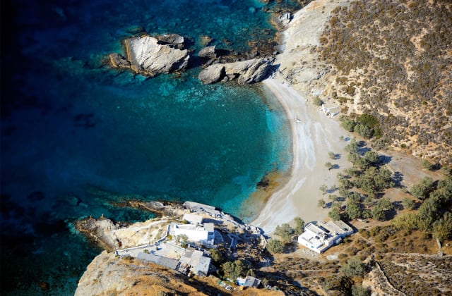 Agios Nikolaos Beach (walk from Agali)