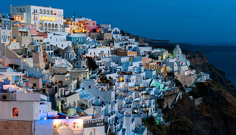 Santorini — Fira