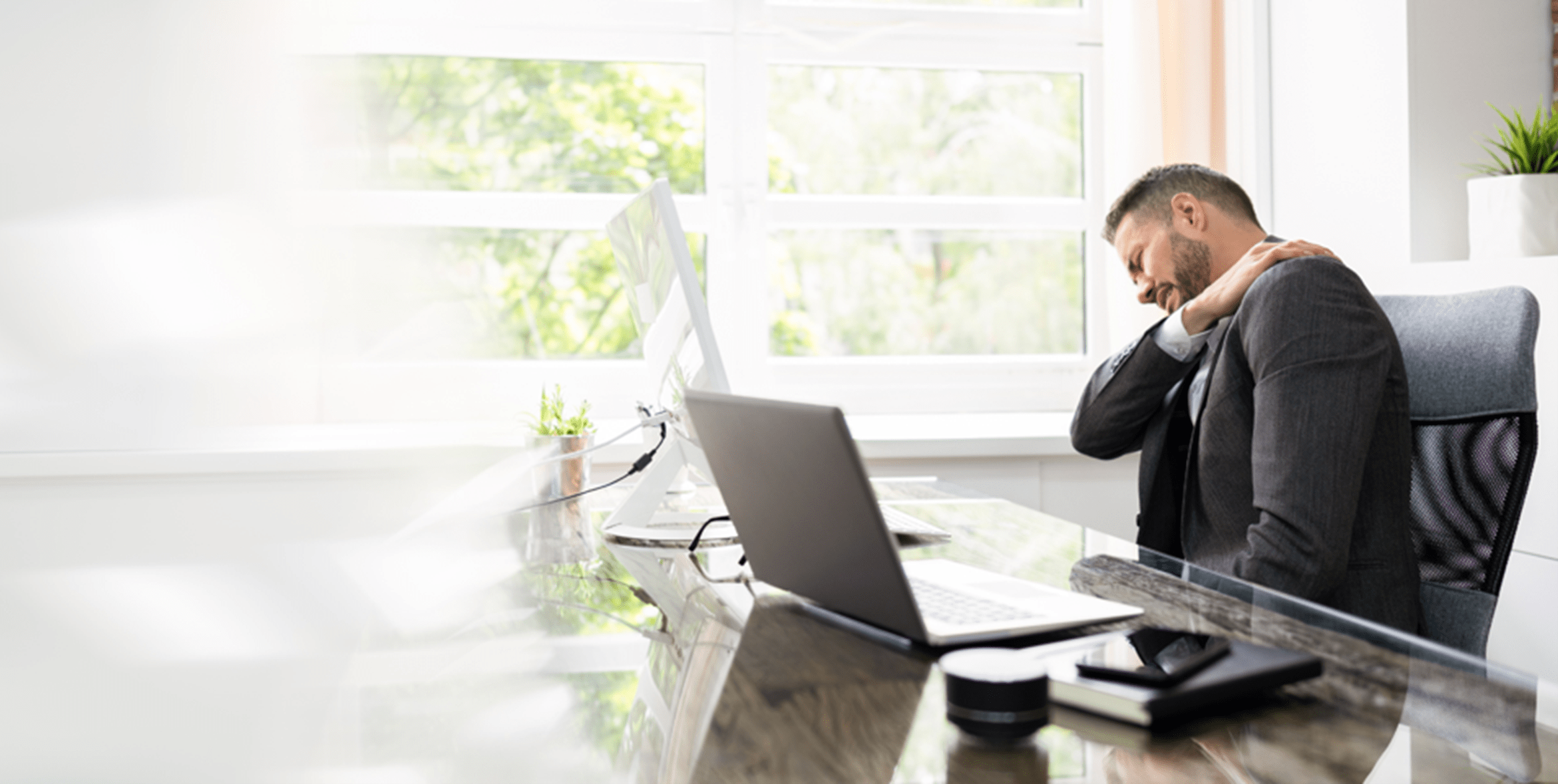 Preview image for Why Laptops Are The Biggest Contributors to Poor Posture and Neck Pain