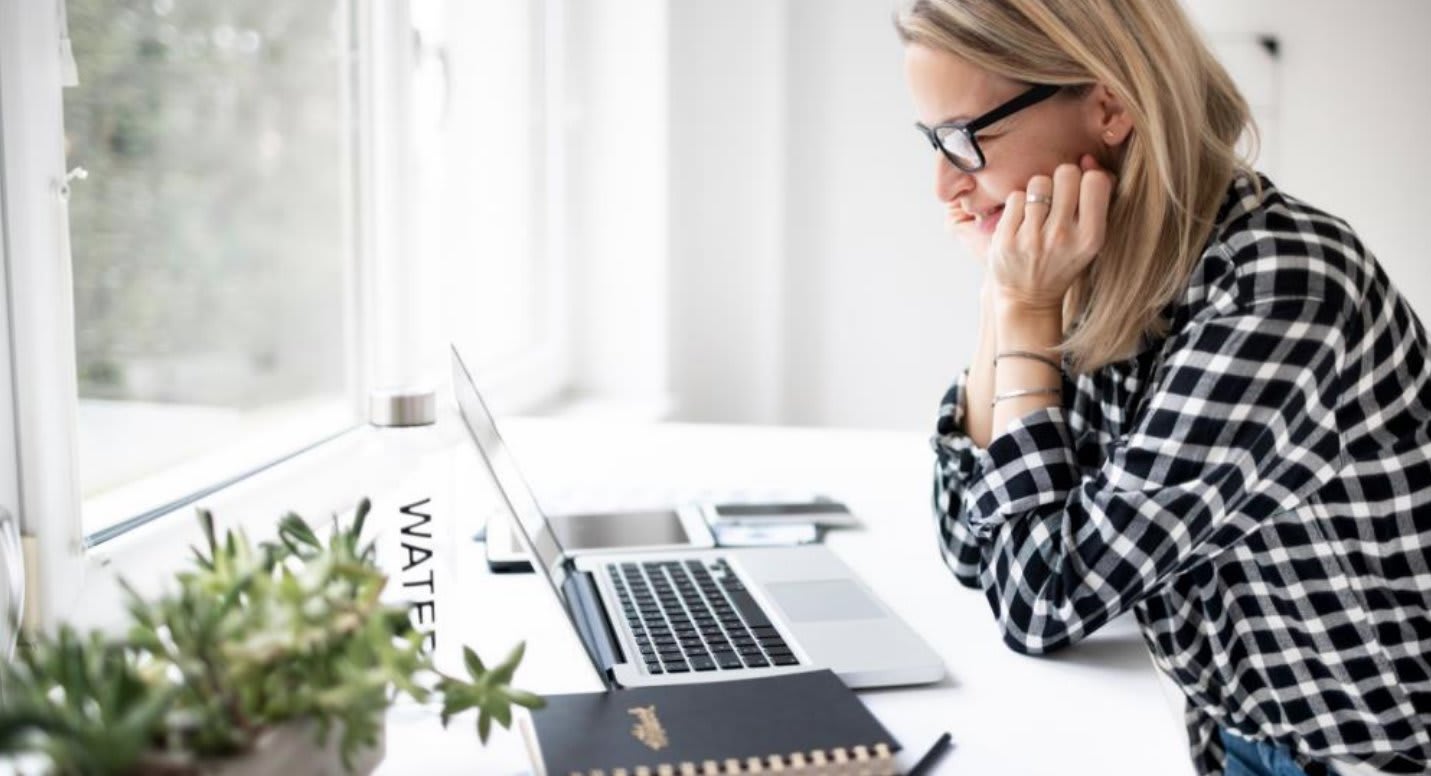 Preview image for Why Companies Are Wasting Money On Standing Desks