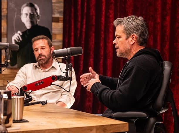 Preview image for What Chair Does Joe Rogan Use