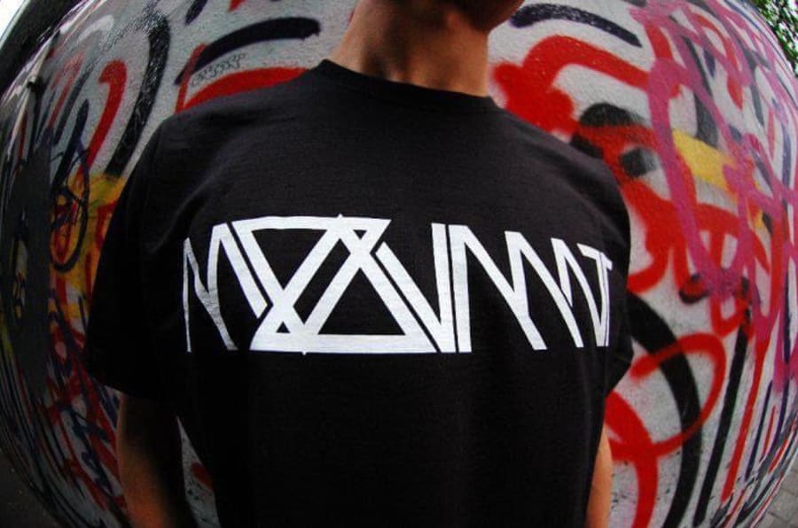 MOOVMNT