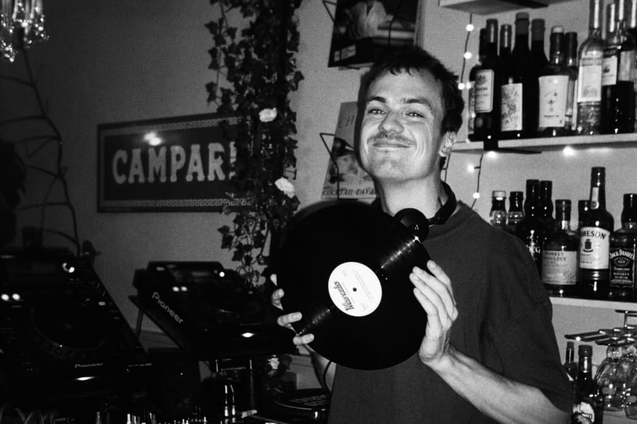 mts_operator_artist_pic