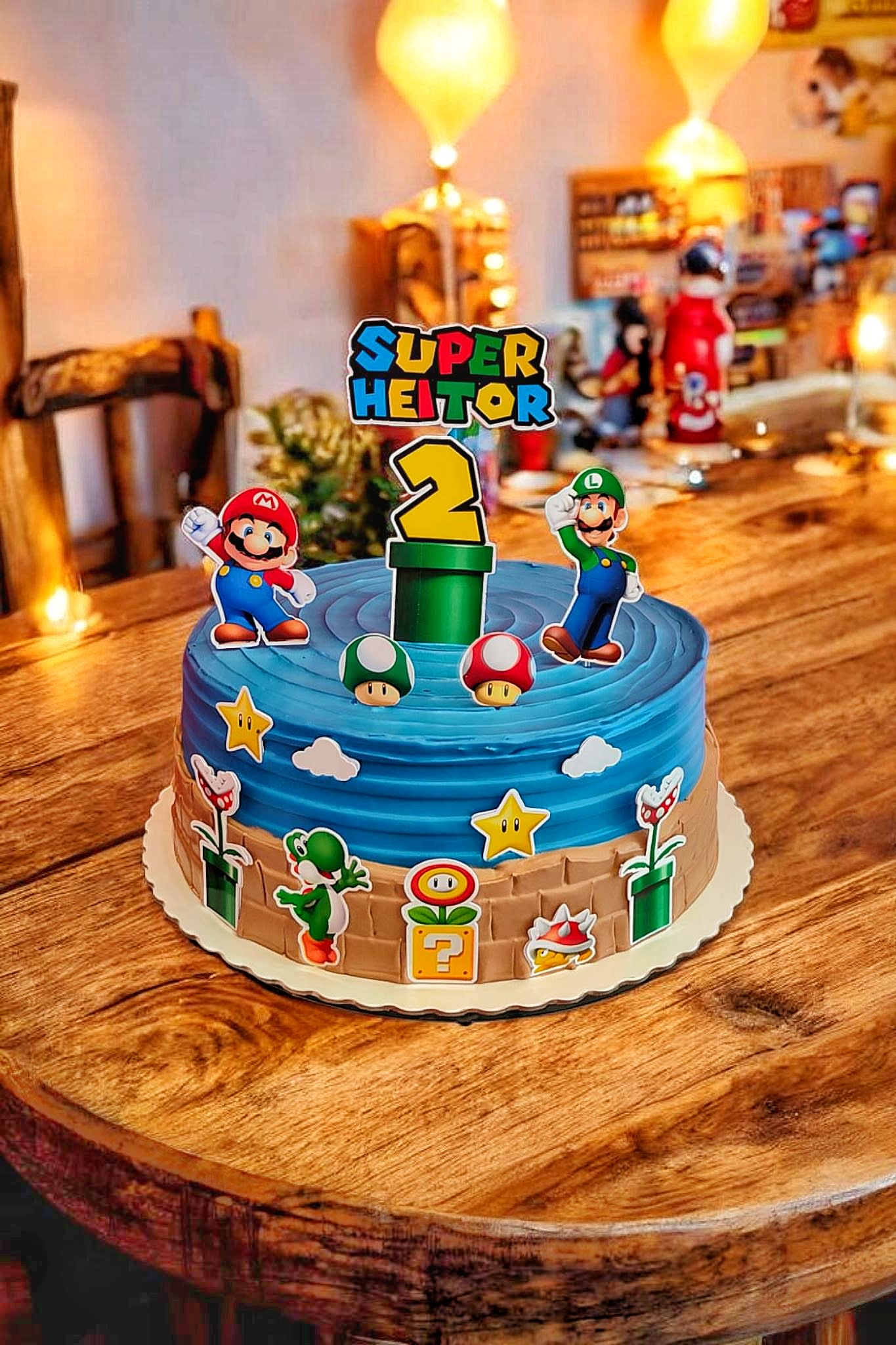 Bolo de aniversário personalizado com tema infantil