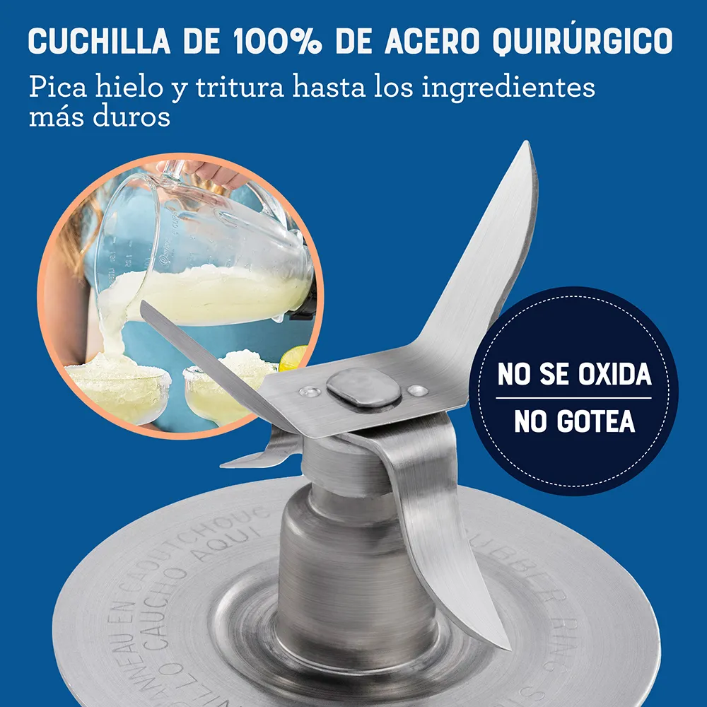 Licuadora Oster® 2 velocidades más pulso y vaso de vidrio BLSTKAGKPB