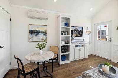 Living Room 6