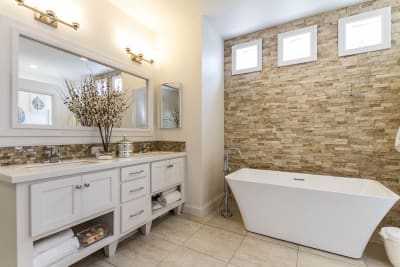 The Kingsbrook master bath