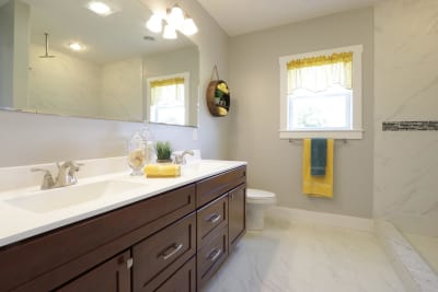 Excel Homes, The Charles, master bath