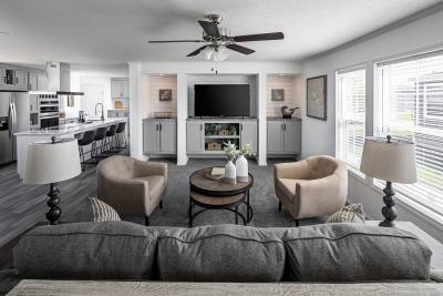 Champion Homes Athens - Odyssey XL 3256 living room