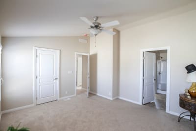 Bradford BD-07 master bedroom