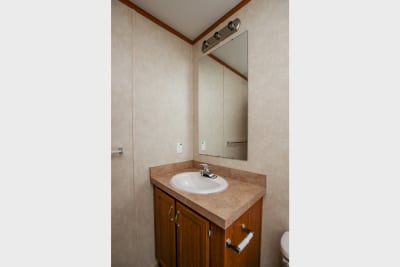 CN448 bathroom