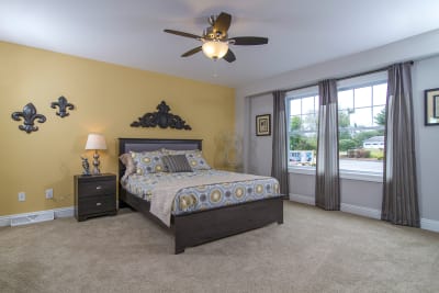 New Era Chataqua master bedroom
