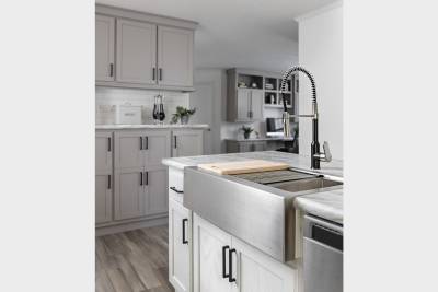 Highland Manufacturing - Odyssey 3256 kitchen island and farmhouse sink